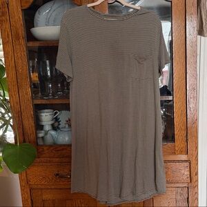 Abercrombie & Fitch Olive Striped Tee